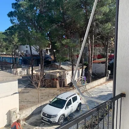 Gogaj Lägenhet Velipojë